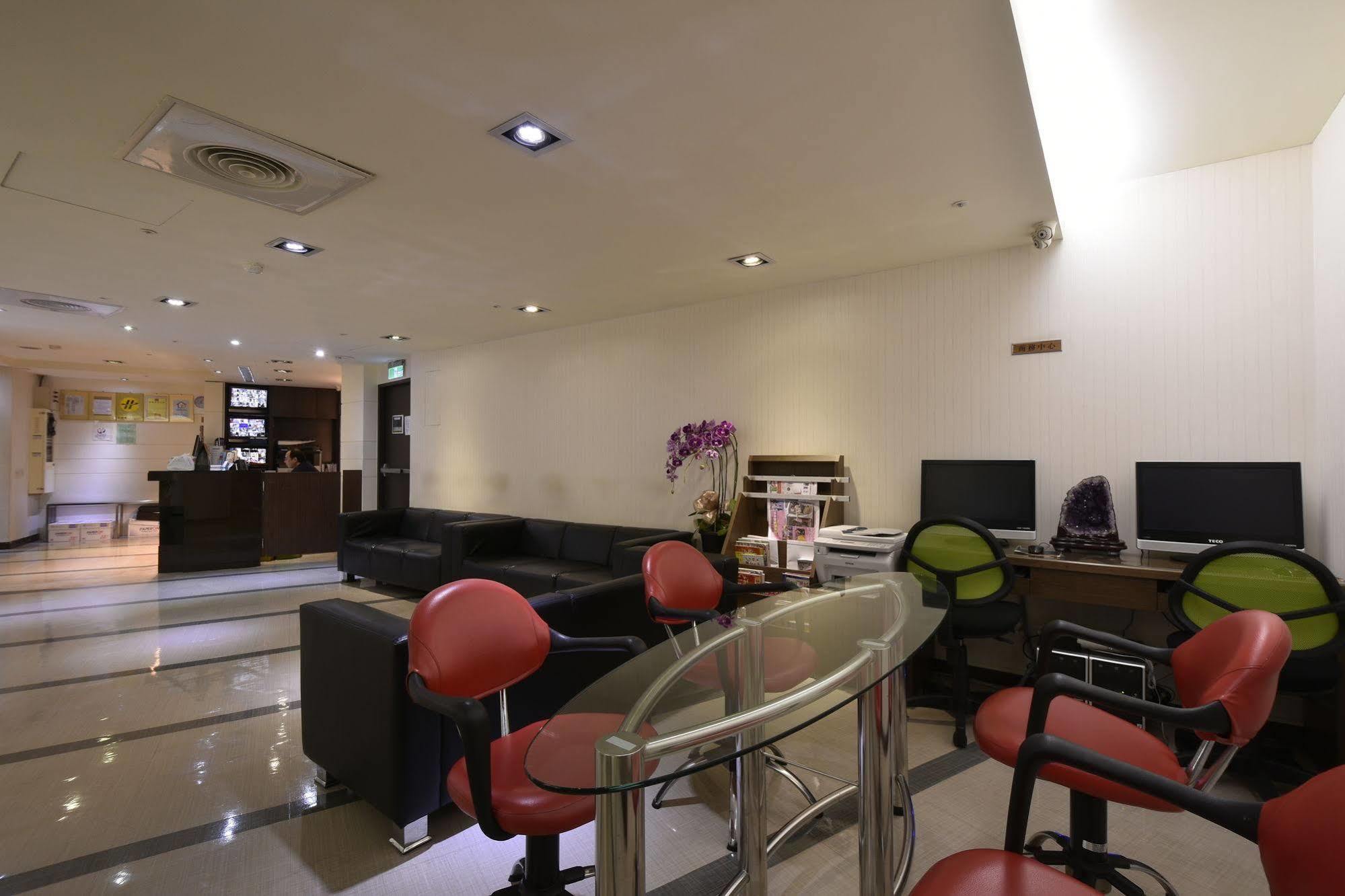 New World Hotel Тайбэй Экстерьер фото