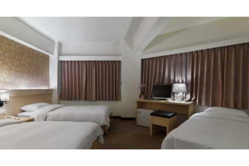 New World Hotel Тайбэй Экстерьер фото
